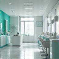 Modern, clean and safe grooming salon